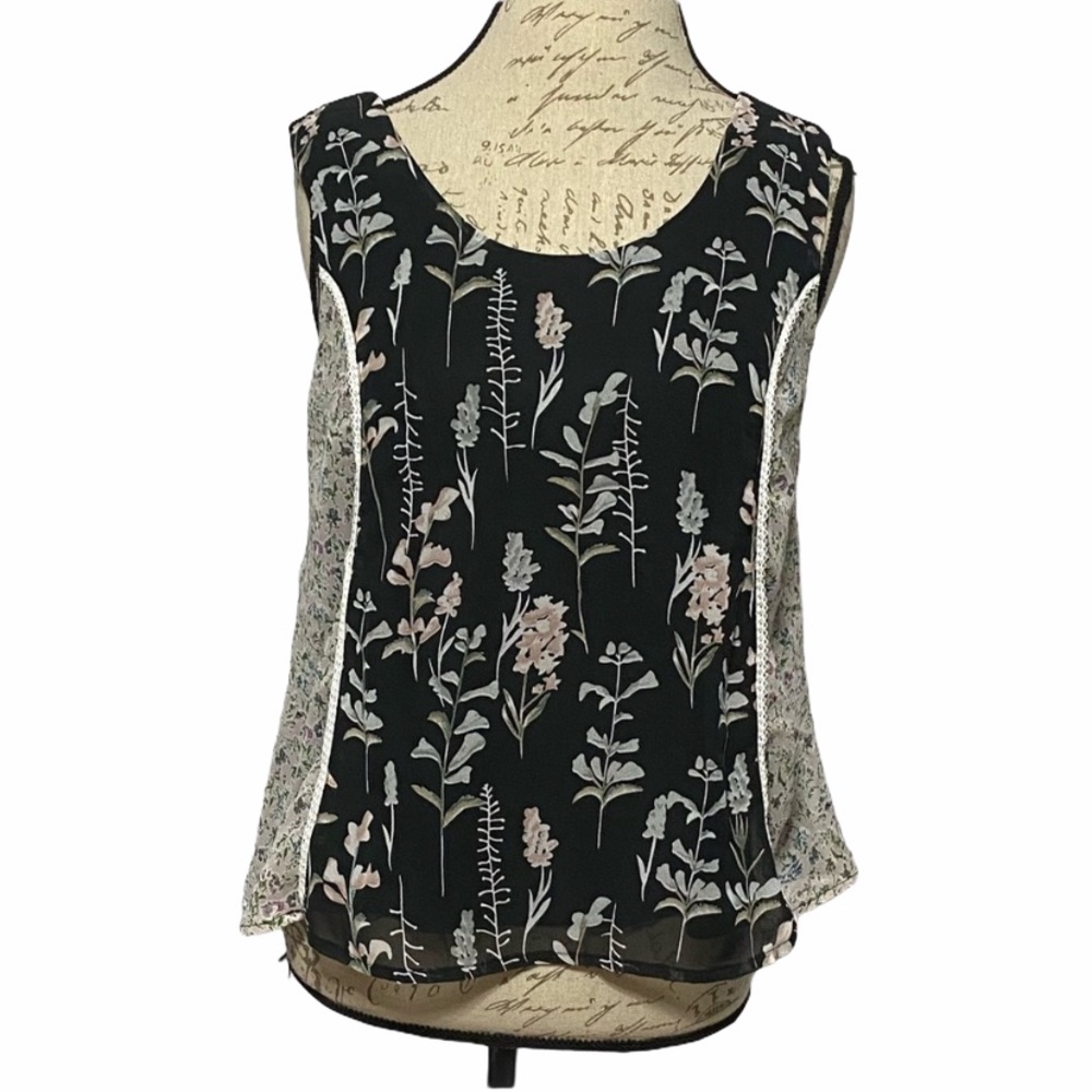 Simply noelle tank s-m (8-10)